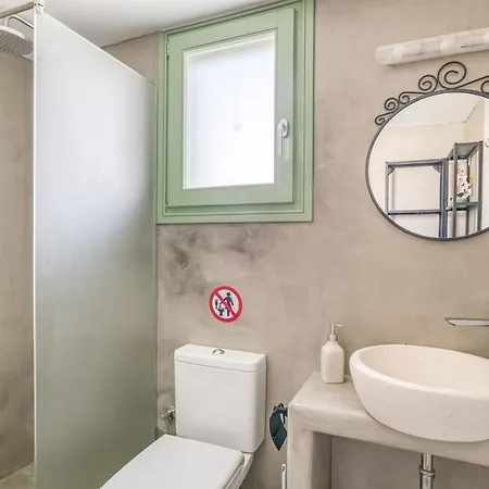 Villa Magic With Swimming Pool In Paros *