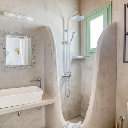 Villa Magic With Swimming Pool In Paros *